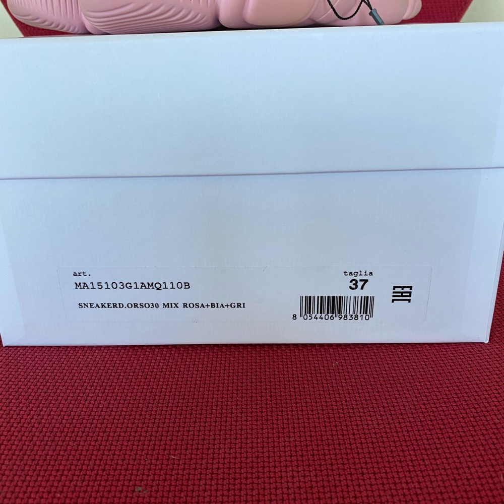 Moschino Teddy Sneakers in size 37–7 US . - Picture 7 of 7